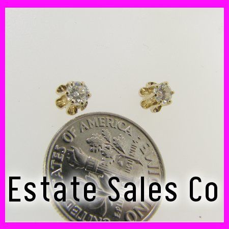 14kyg Round Cut Diamond Solitaire Earrings .30 ct VS1  