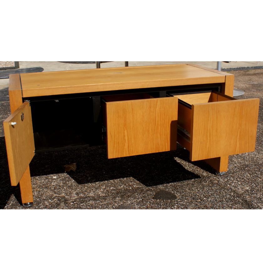 4ft Mid Century Knoll Bill Stephens Oak Credenza  