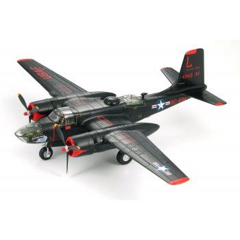 Hobby Master Douglas B 26C Invader 37th BS, 17th BG, USAF Pusan, Korea 