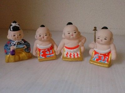 Japanese Ceramic Ningyo Doll   Sumo 3 Wrestlers & Judge  