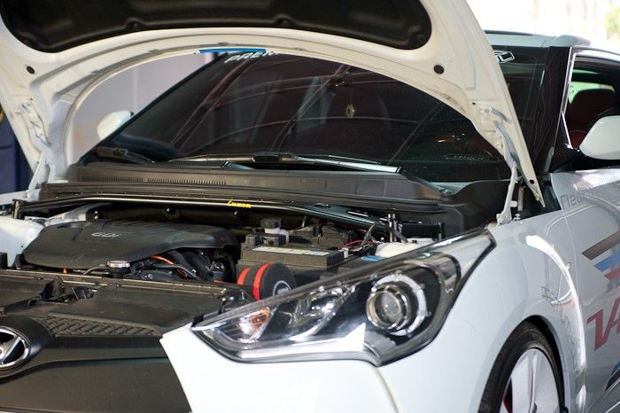 2011   2013 Luxon Strut Bar + Under X Brace for Hyundai VELOSTER 