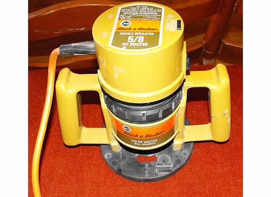 BLACK & DECKER 5/8” HP Router Type 2 No. 7600  