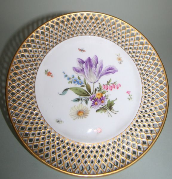 EXCELLENT SET OF 9 PORCELAIN PLATES BY PIRKENHAMMER, c. 1900