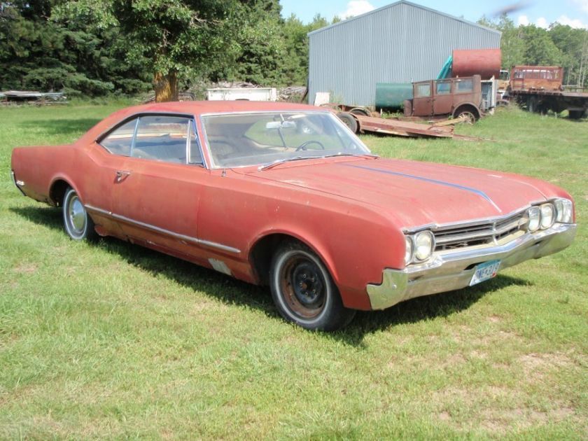 1966 Oldsmobile Jetstar 88 2 door hardtop  