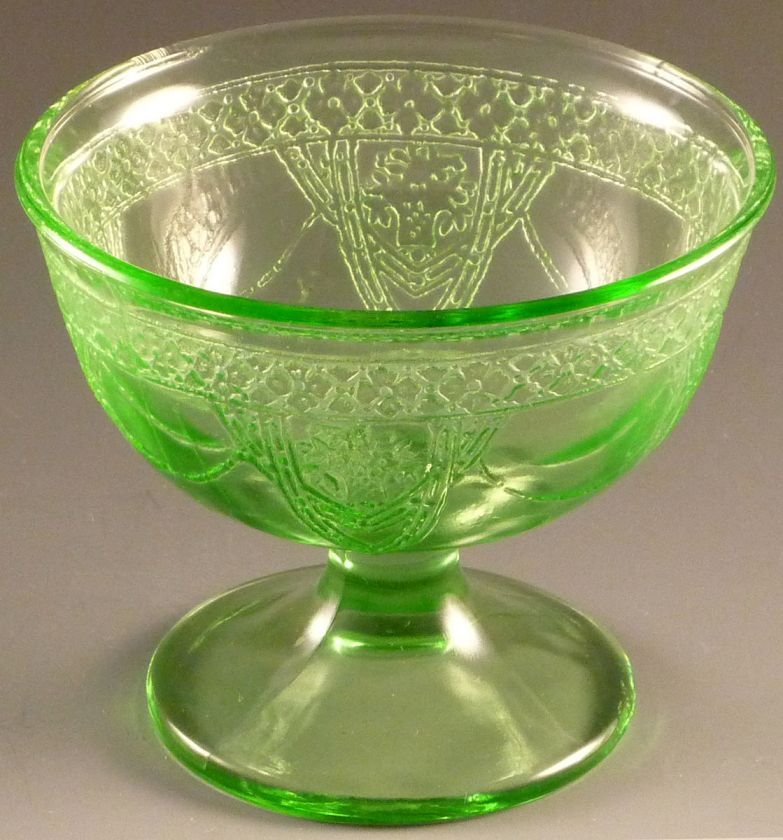 Green Depression Glass Georgian Lovebirds Champagne Sherbet Federal 