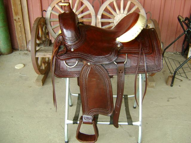 STUNNING NEW HEAVY DUTY 16 MONTANA WESTERN WADE ROPING ROPER LEATHER 