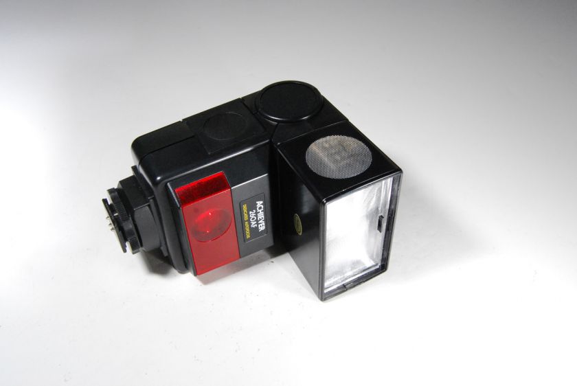 Achiever Dedicated thyristor Nikon 260 AF flash mint  