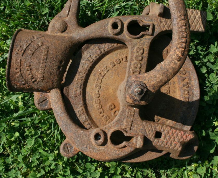   CORN SHELLER A.H. Patch Black Hawk Hulls Walnuts Cast Iron Clarksville