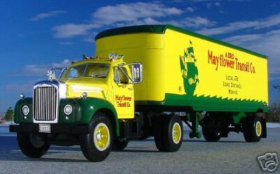     AERO MAYFLOWER VAN LINES   1960 Mack B61 Semi Truck   First Gear