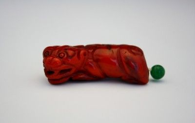   CHINESE 19C DEEP RED CARVED CARNELIAN FOO DOG SNUFF BOTTLE 