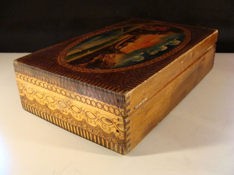 1920 MACEDONIAN FOLK TREEN TOBACCO HUMIDOR DOVETAIL BOX  