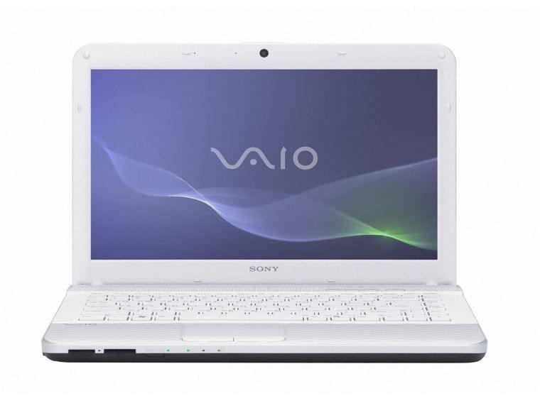 Sony VAIO 14 inch LED Backlit VPC EG1AFX/W 500GB 4GB Webcam (White 