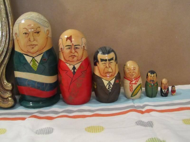 Mockba 7 Russian Leaders Nesting Dolls Signed 1994  