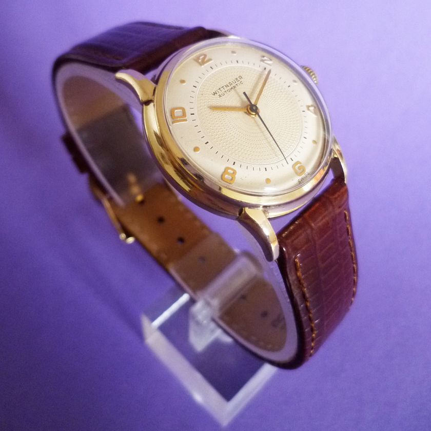 1952 Vintage Mens WITTNAUER Automatic   10k Gold Filled   11 ARK 