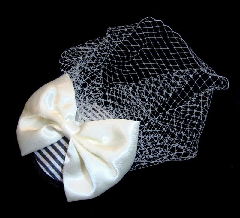 Cute Black and White Striped Hat Large Bow White Veil Alligator Clips