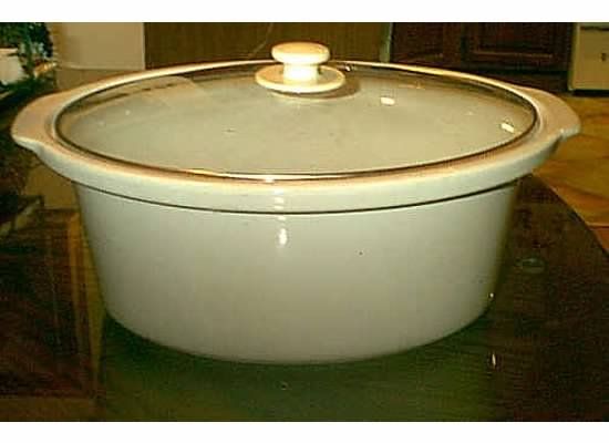   STONEWARE WHITE CROCKPOT CROCK POT, CASSEROLE, INSERT & GLASS LID