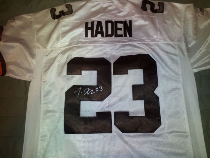 Cleveland Browns Joe Haden SIGNED jersey w/coa + hologram Autograph 