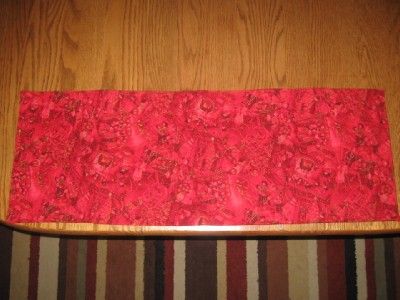 Hndmade Quilted Table Runner Christmas Poinsettias red  