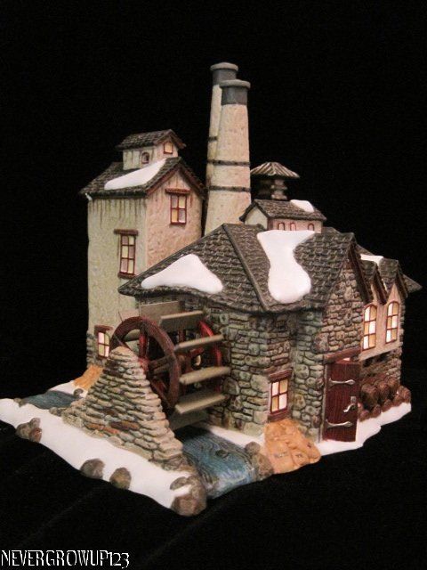 DEPT 56 DICKENS VILLAGE~LONDON GIN DISTILLERY~EUC  