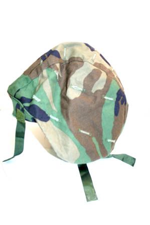 US   COVER HELMET CLASS 1 WOODLAND CAMOUFLAGE PATTERN    