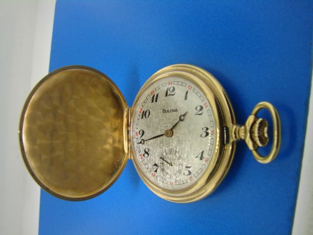 Vintage Bulova Gold Pocket Watch Swiss Made Works Mens Men Jewelry 