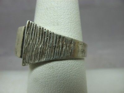 Vintage Modernist Sterling Silver Ring Hallmarked Scandinavian ? Orgin 