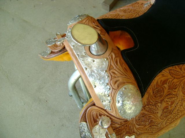   DUTY 16 MONTANA WESTERN SILVER SHOW PARADE WESTERN SADDLE  