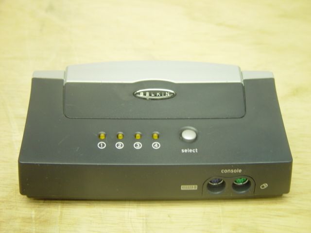 Belkin OmniView E Series 4 Port KVM Switch F1DB104P  