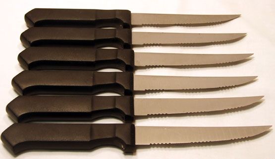 FARBERWEAR KITCHEN KNIFE SET IN WOOD BUTCHER BOCK   14 PIECES  