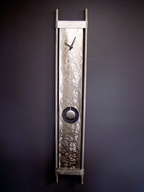 METAL MODERN ABSTRACT CONTEMPORARY CLOCK WALL SCULPTURE  